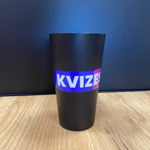 Kvizestek.hu újrahasználható pohár – fekete (500 ml)